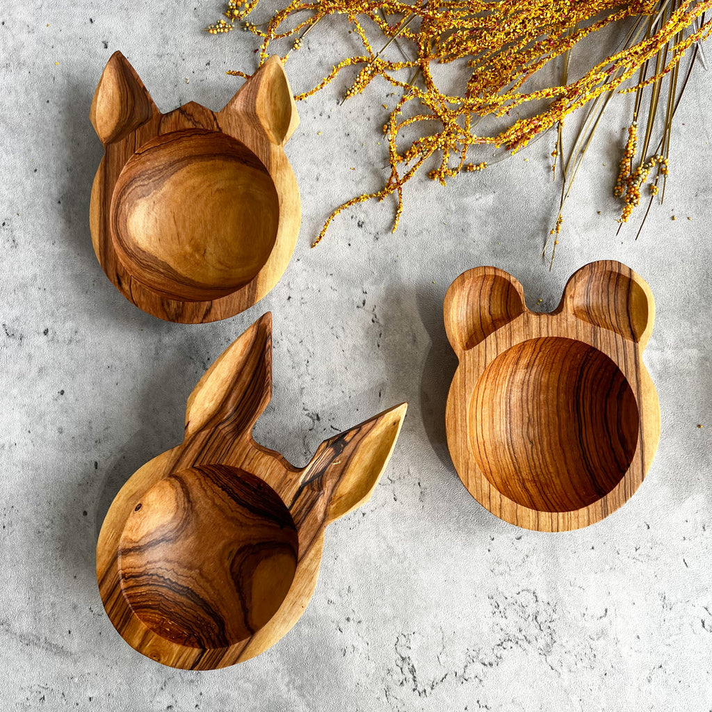 JustOne's small animal shaped wooden bowls handcrafted in Kenya