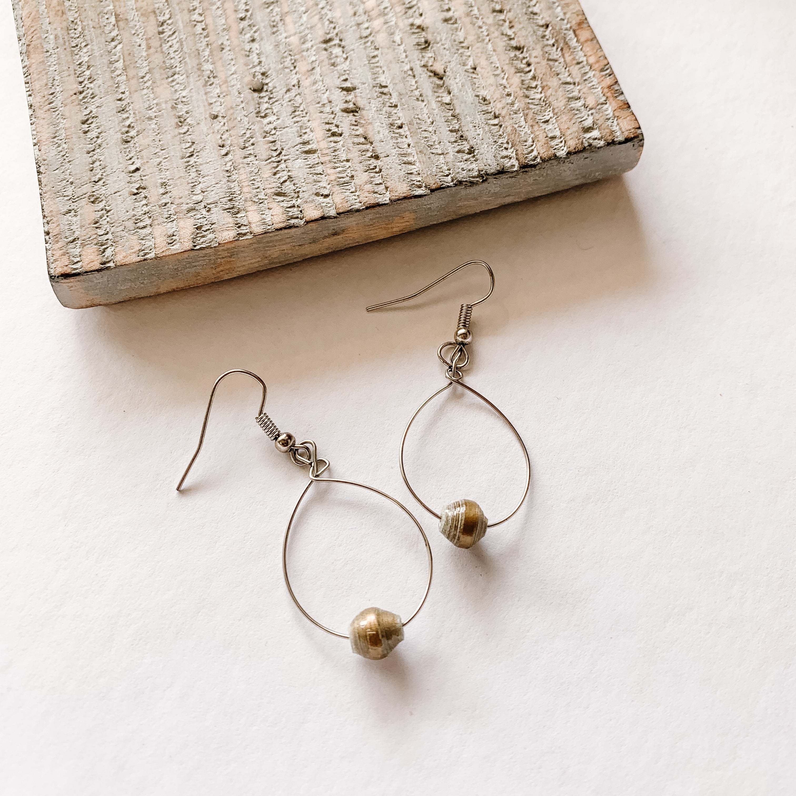 Small Twere Earrings - various colours/silver wire